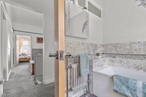 Photo 30- click for photo gallery